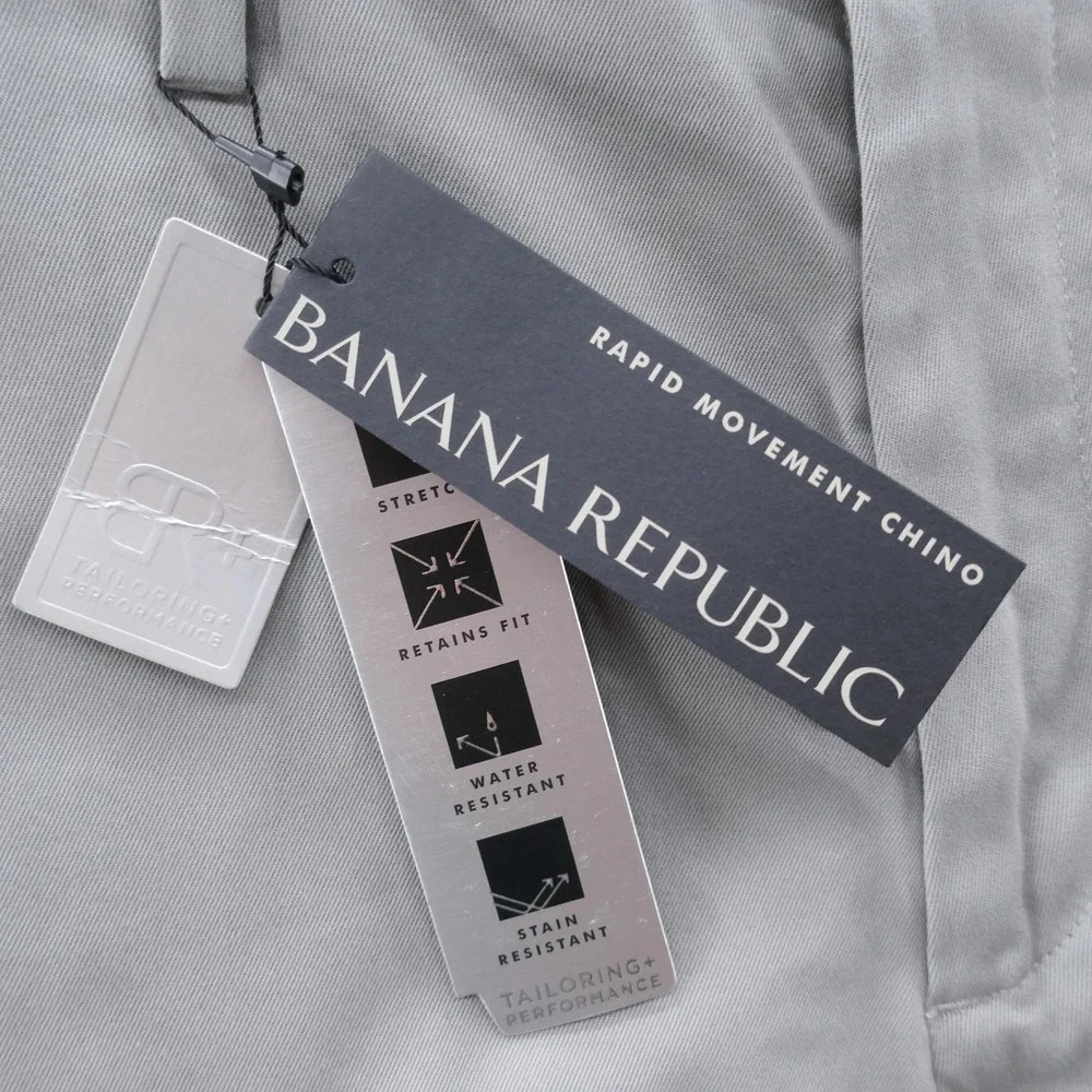 Banana Republic movement chino